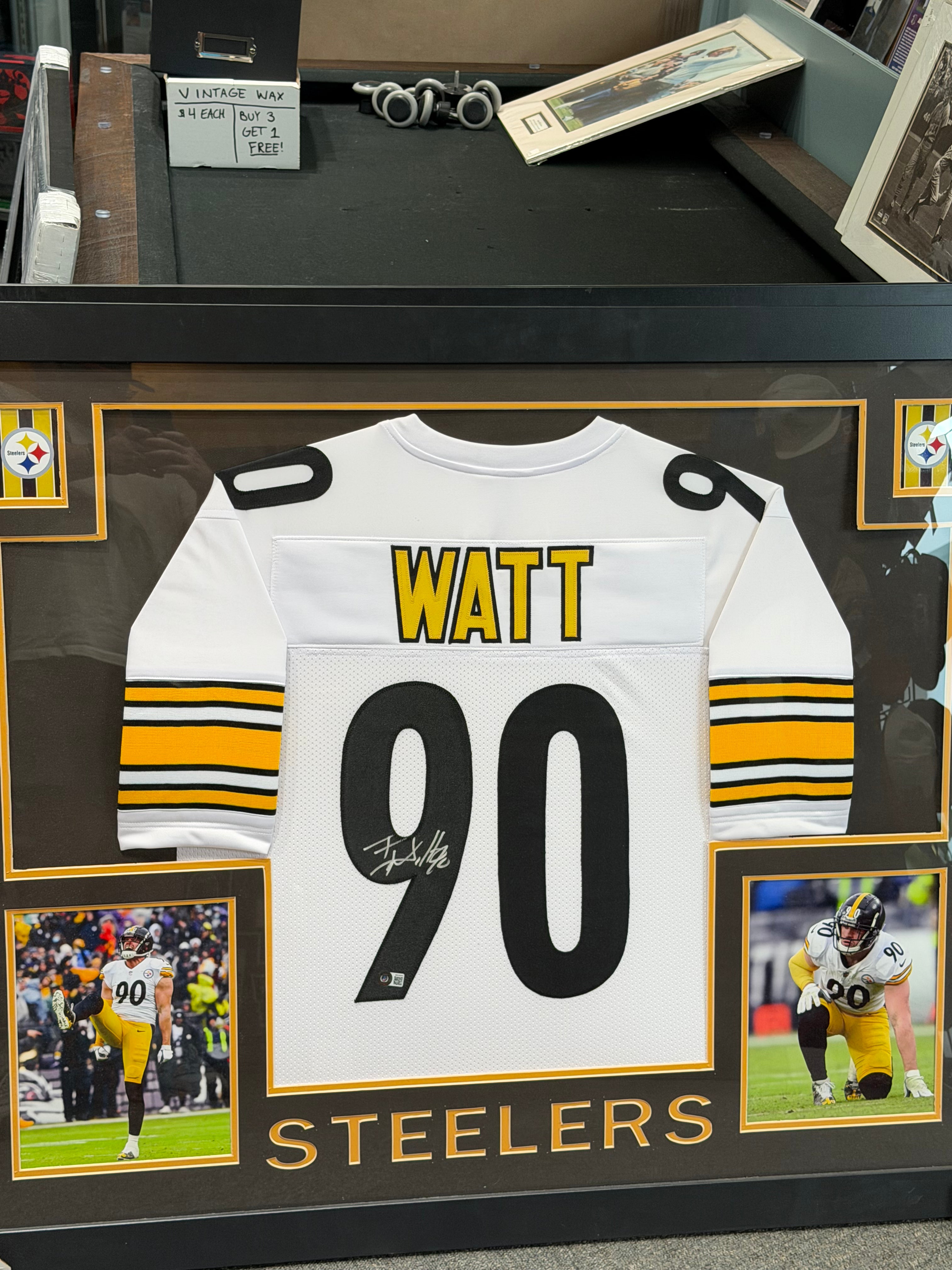 TJ Watt Signed Pittsburgh Steelers Jersey Beckett Authentic